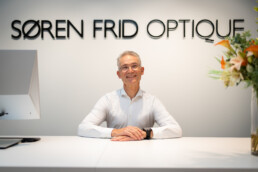elkomst hos Søren Frid Optique – personlig service og ekspertise i briller.